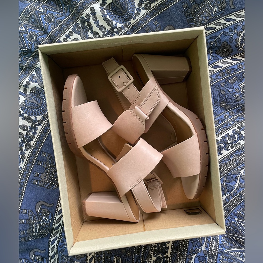 Clarks Blush Block Heel Sandals